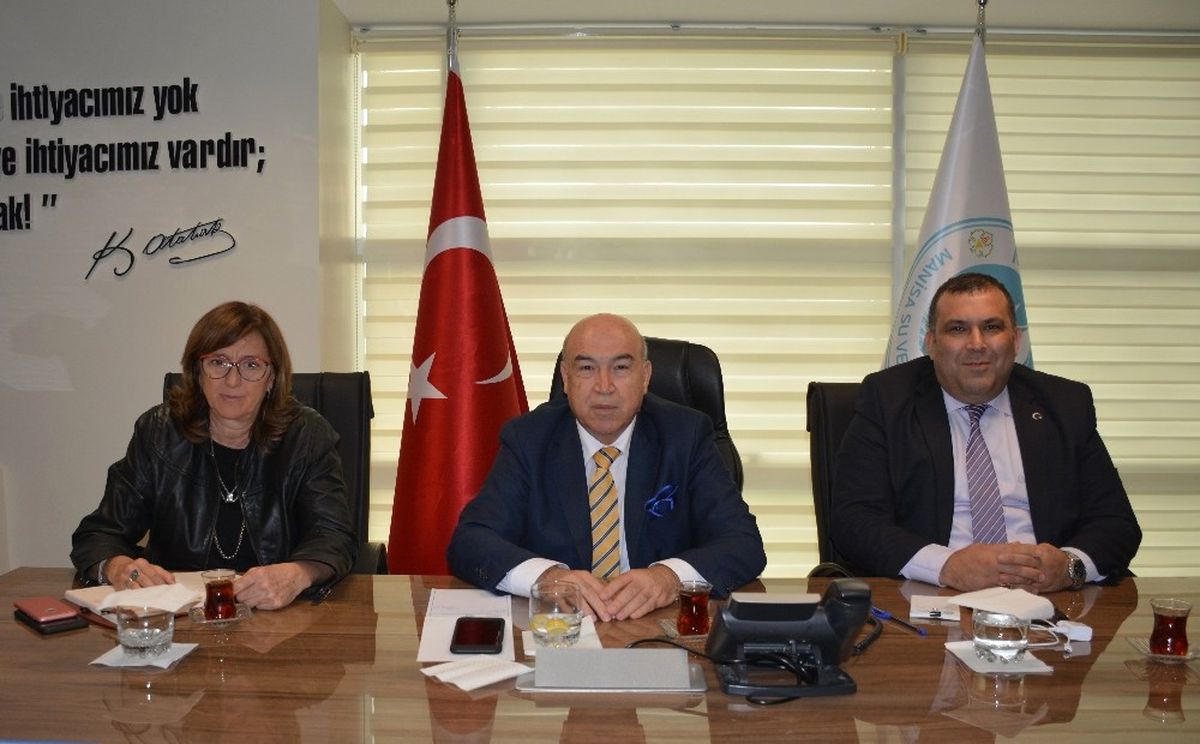 Maski İşi Sıkı Tutuyor