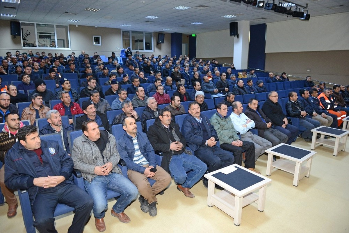 Narkotim\'den Belediye Temizlik Personeline Seminer