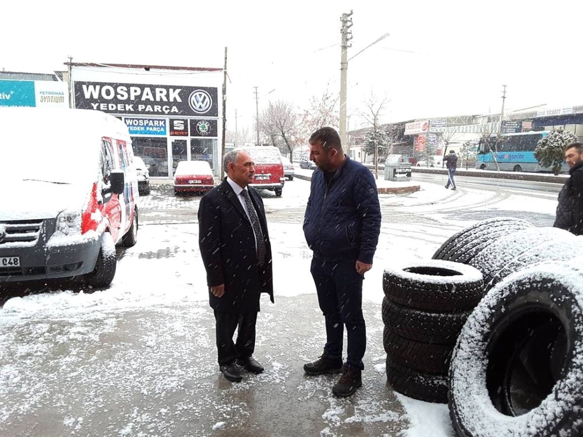 Niğde Belediye Başkanı Özkan Sanayi Esnafını Ziyaret Etti