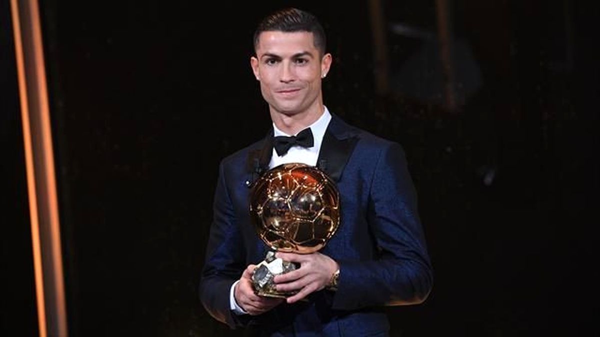 Ronaldo, Ballon D\'or Sayısında Messi\'yi Yakaladı