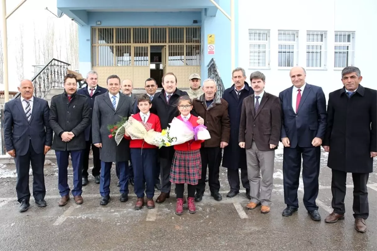 Şehit Oktay Altuntaş İlkokulu Z Kütüphanesi Açıldı