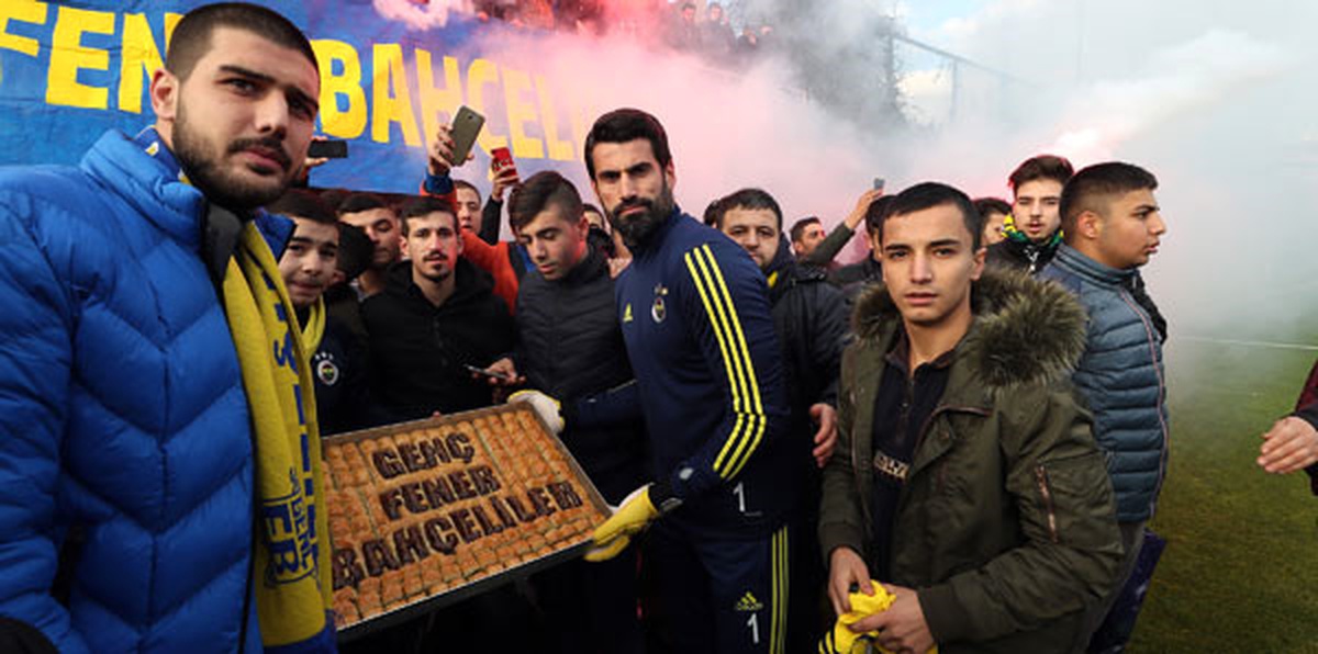 Taraftardan Fenerbahçe\'ye Destek!