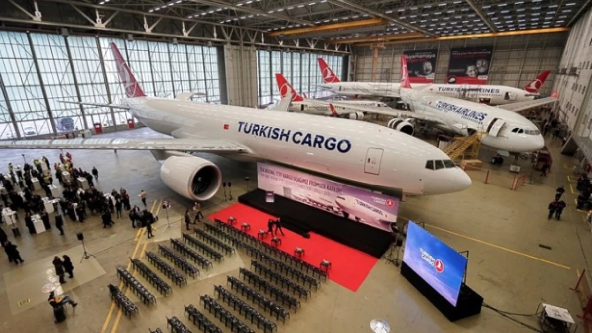 THY İlk Boeing 777 Tipi Kargo Uçağını Aldı