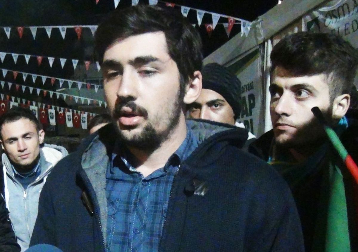 Üniversiteli Gençlerden ABD Başkanı Trump Tepki