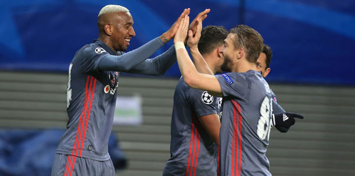 Ünlü Teknik Adamlar Beşiktaş\'ın Zaferini Skorer\'e Yorumladı!