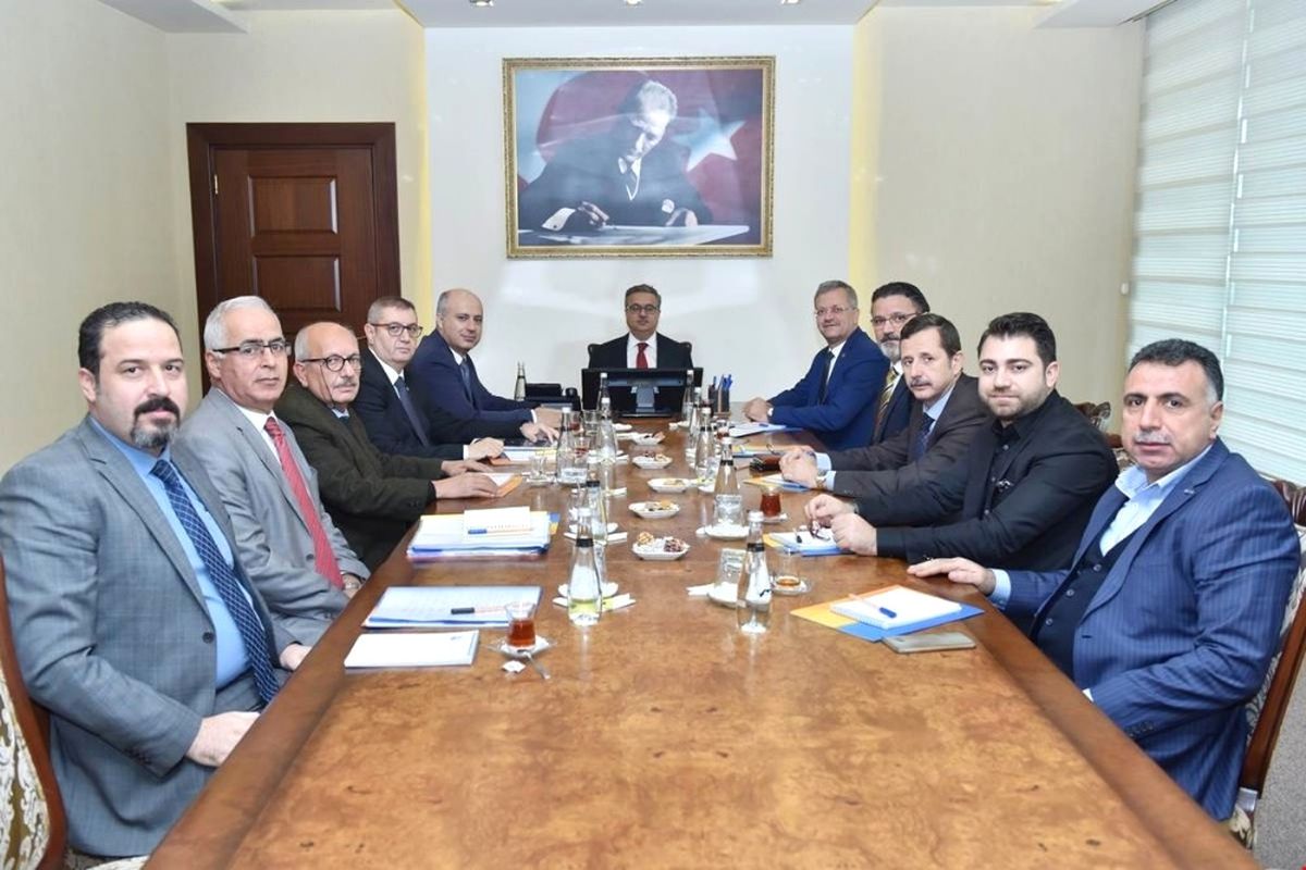 Vali Su: "Sanayi-üniversite İşbirliğini En Yüksek Seviyeye Taşımak İçin Çalışmalar Kararlılıkla...