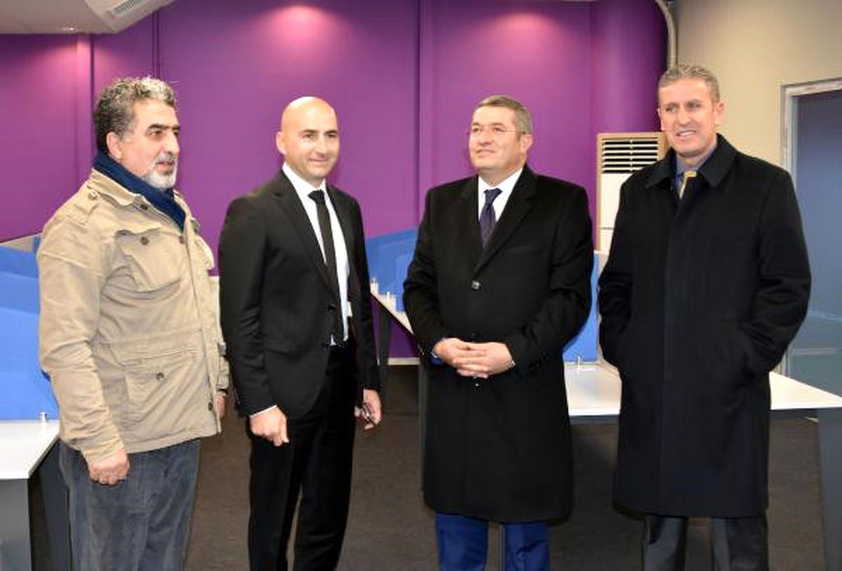 Van\'da Fransız Firma, Bin Kişinin İstihdam Edileceği Çağrı Merkezi Kuruyor