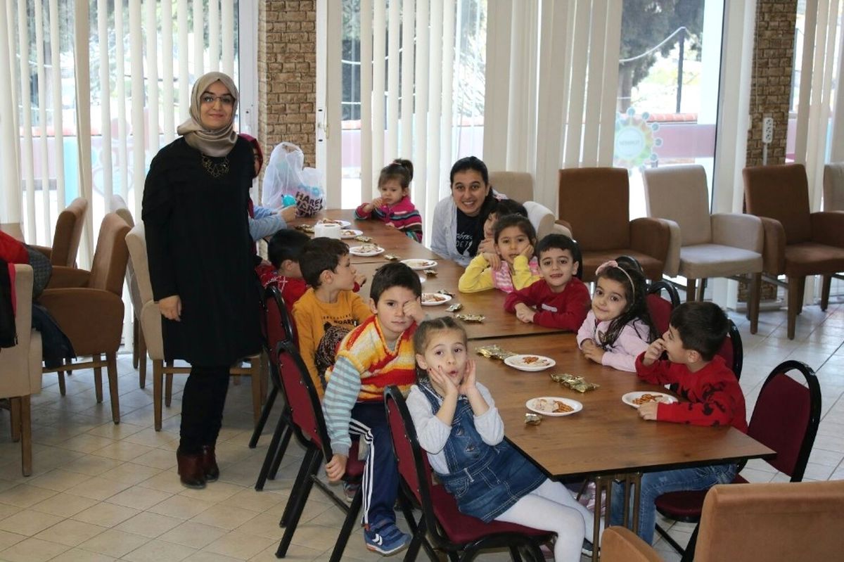 +1 Kafe\' İlk Müşterilerini Ağırladı