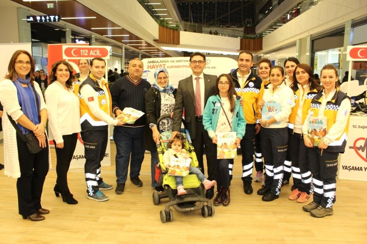 112 Acil Sağlık Personellerinden Farkındalık Çalışmaları