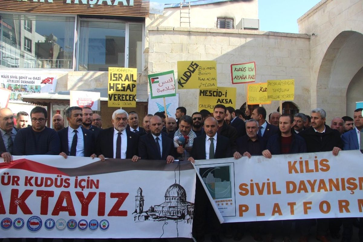 ABD\'ye Kudüs Tepkisi Çığ Gibi Büyüyor
