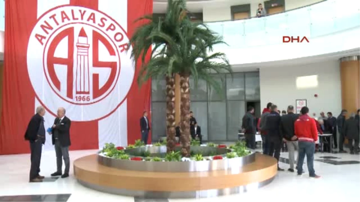 Antalyaspor\'da Genel Kurul Yapılmadı