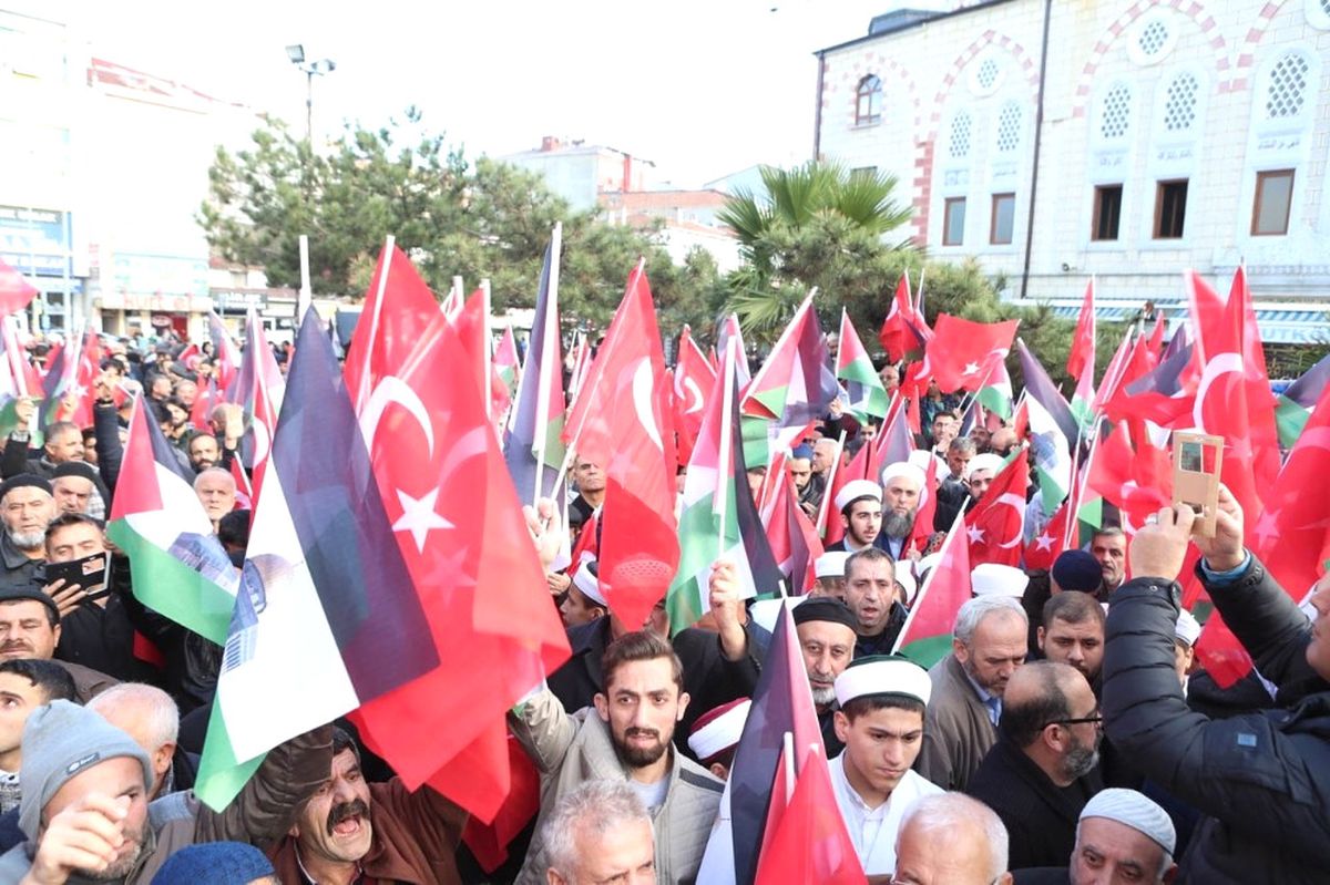 Arnavutköy, Özgür Kudüs İçin Ayakta
