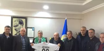 Artvinspor Kulübü Yöneticilerinden Ziyaret