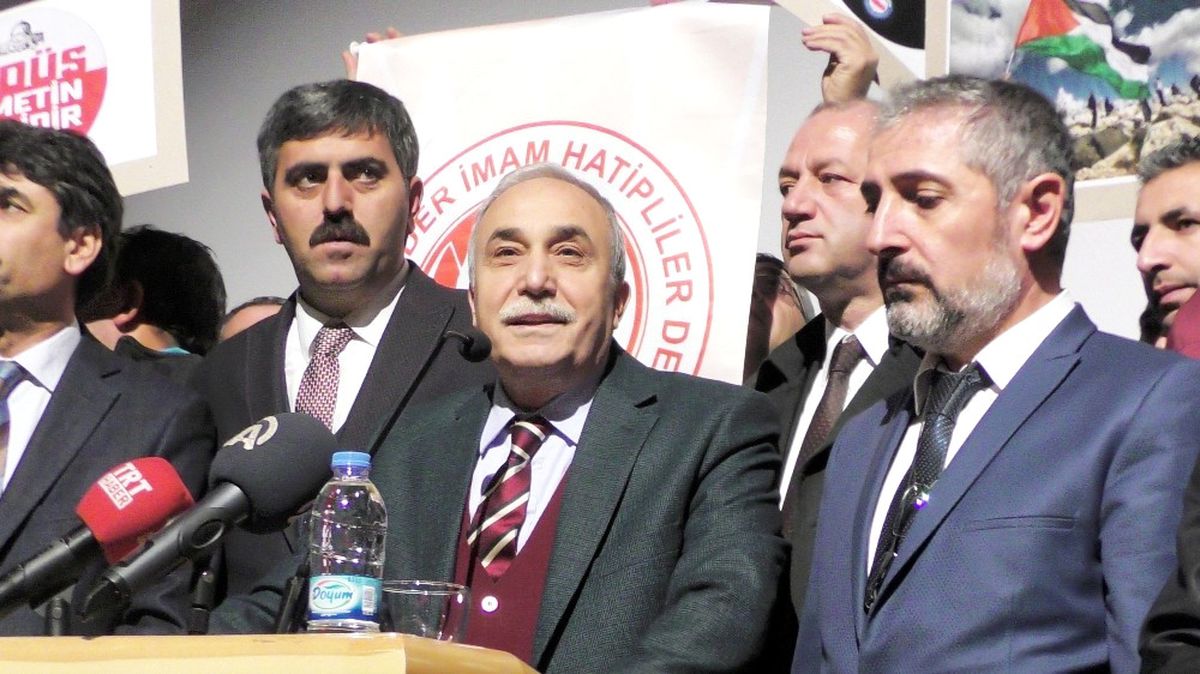 Bakan Fakıbaba, "Abd Başkanı Donald Turump\'ın Hukuksuz Kudüs Acıkması İnsanlık Vicdanını...