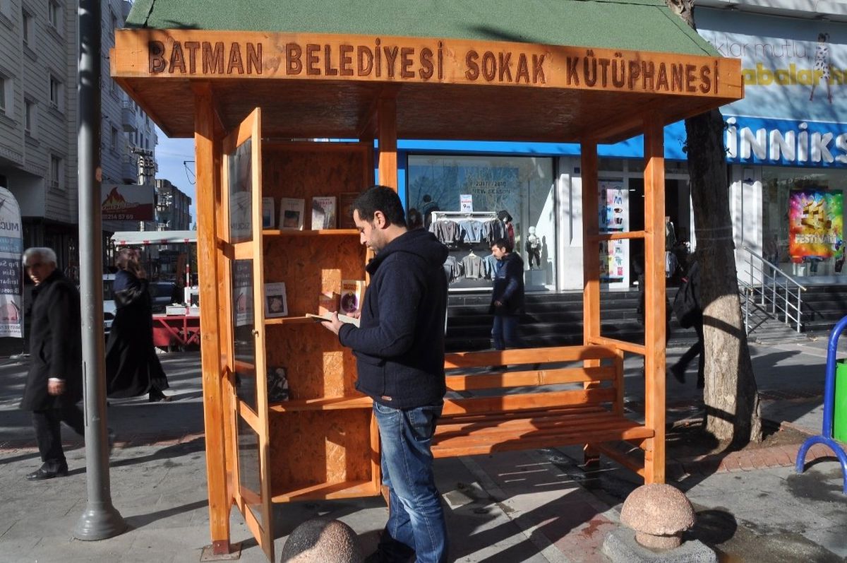 Belediye Sokak Kütüphanesi Sayısını Beşe Çıkardı