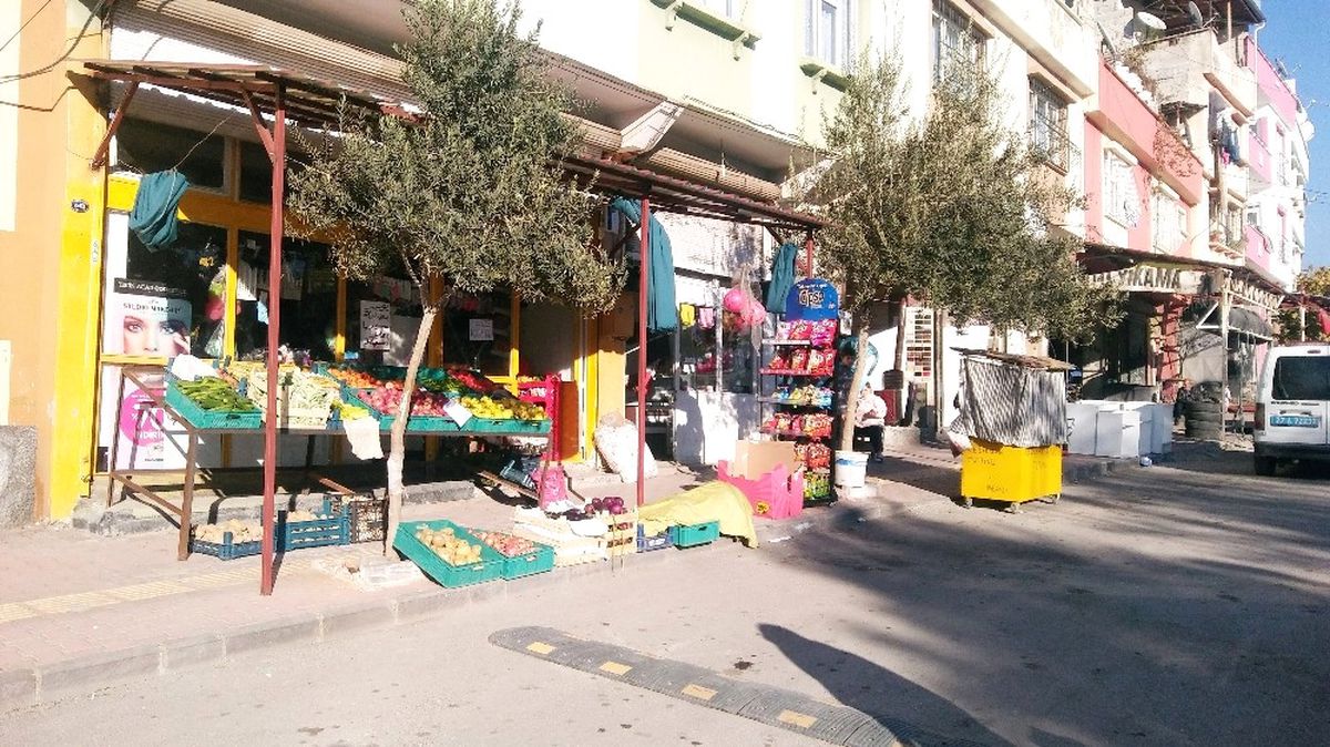 Boşanmak İsteyen Karısını Pompalı Tüfekle Vurdu