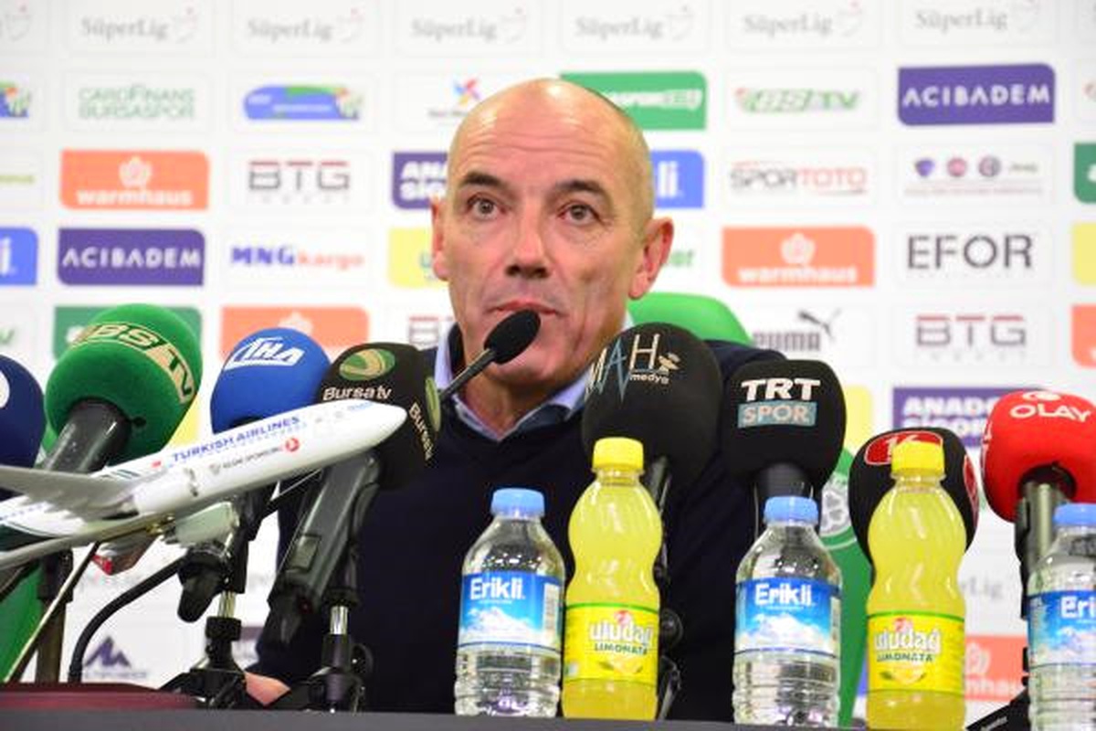 Bursaspor Teknik Direktörü Paul Le Guen: "Fenerbahçe Büyük İhtimalle Şampiyonluğa Gidecek"