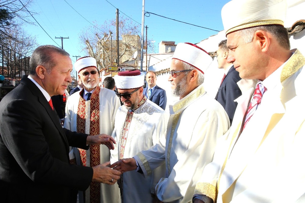 Cumhurbaşkanı Erdoğan, Cuma Namazını Gümülcine\'de Kıldı