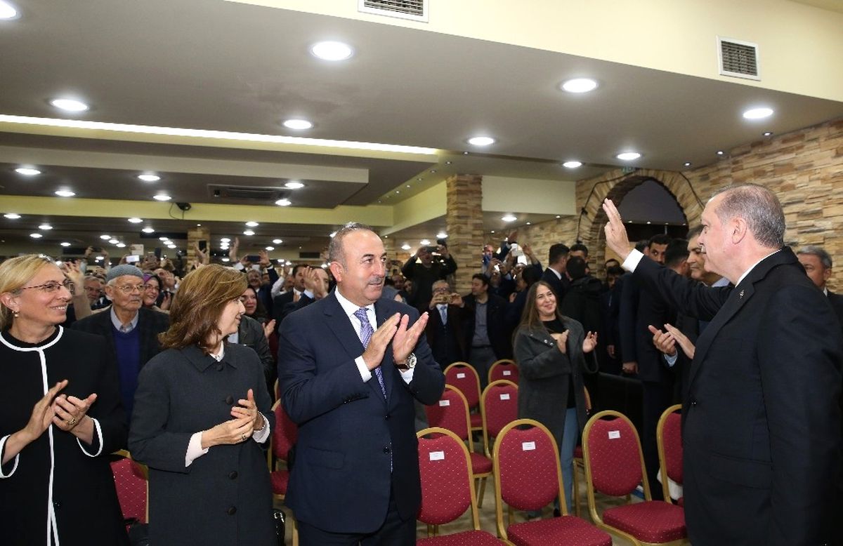 Cumhurbaşkanı Erdoğan, Soydaşlarla Bir Araya Geldi