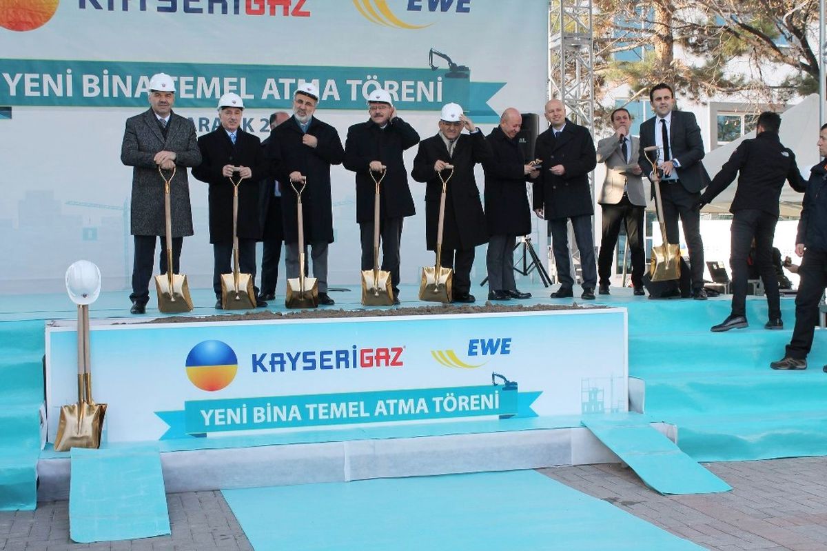 Enerji ve Tabii Kaynaklar Önceki Dönem Bakanı Taner Yıldız Açıklaması