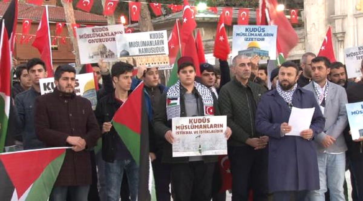 Eyüp Sultan Camii Önünde "Kudüs" Protestosu