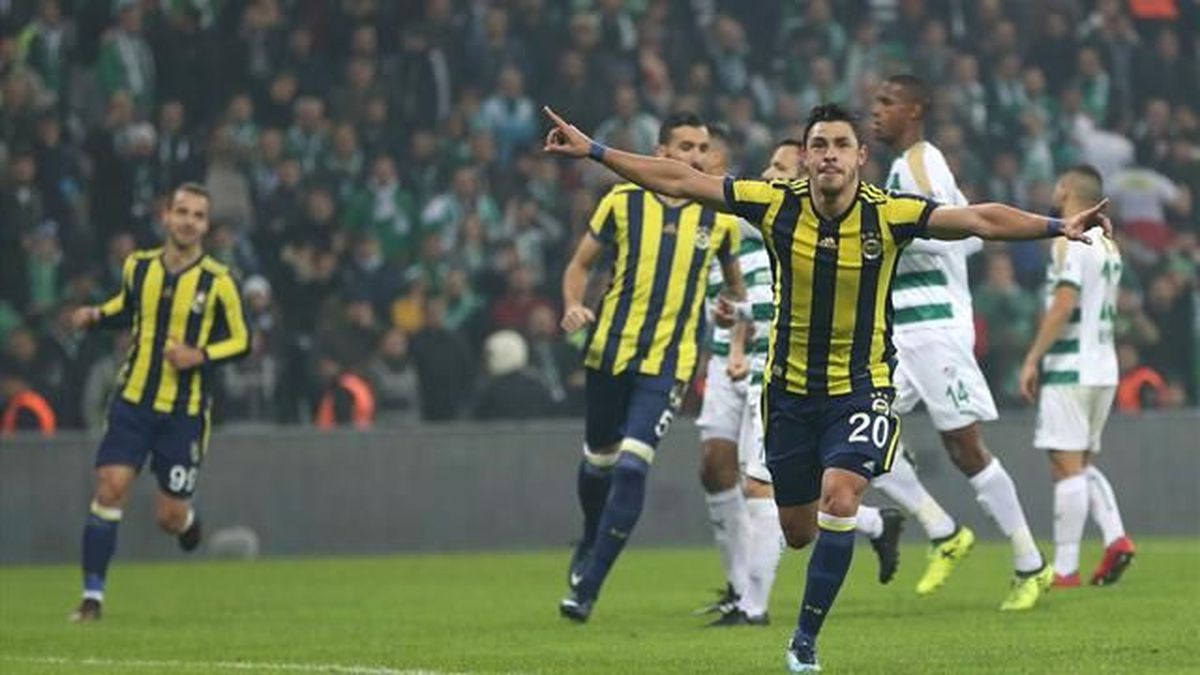 Fenerbahçe Seriyi Bursa\'da da Sürdürdü
