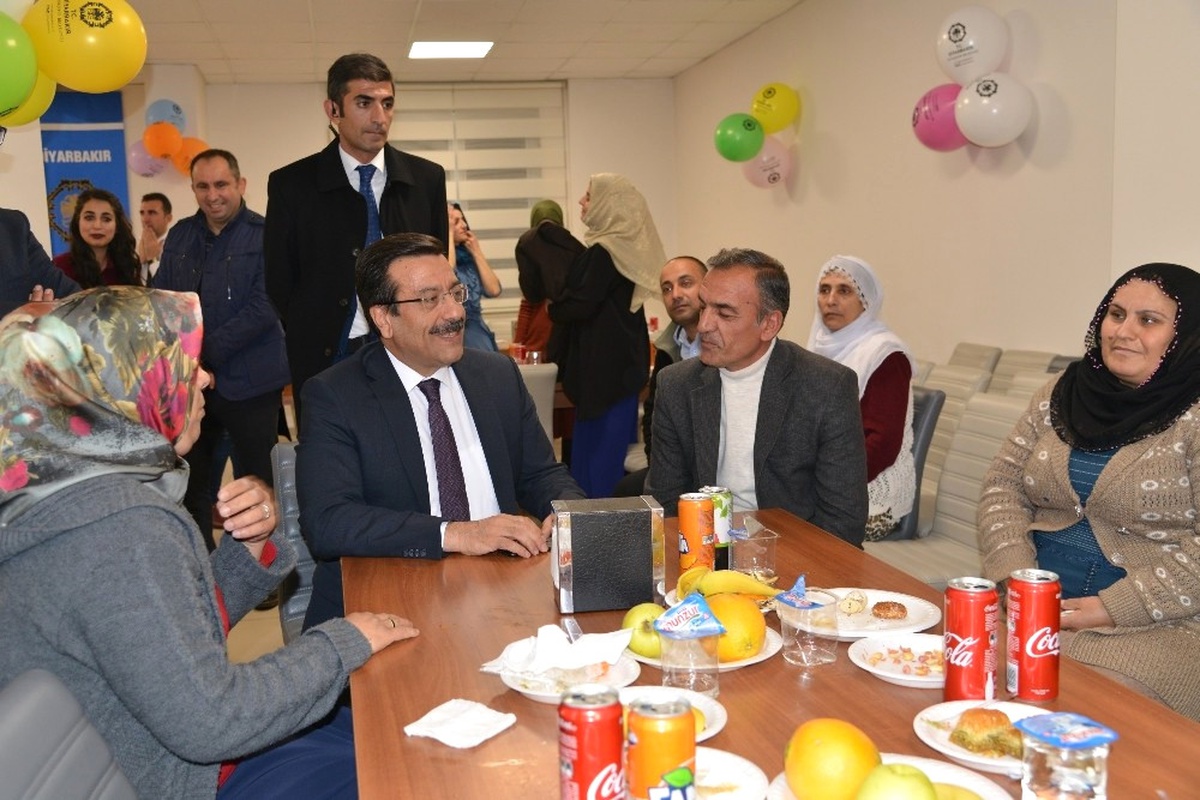 Hasta ve Yakınları İçin Moral Gecesi Düzenlendi