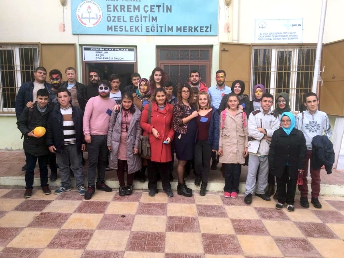 Hemşirelik Bölümü Öğrencilerinden Özel Ziyaretler