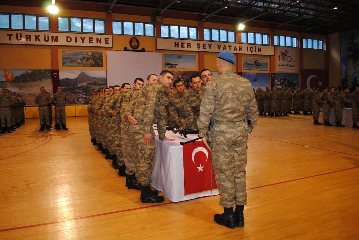 Isparta\'da 232 Uzman Erbaş Yemin Etti