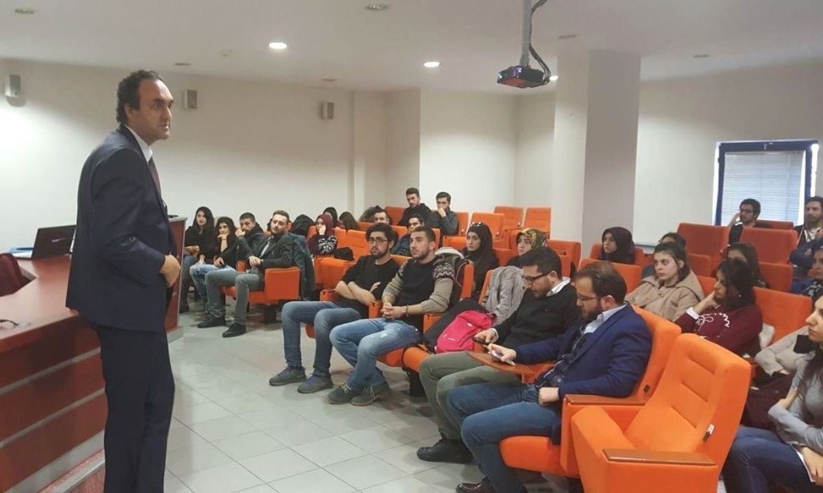 İzmit Gençlik Meclisi Proje Meclisi Olacak