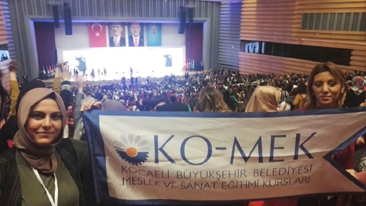 Ko-Mek 2. Uluslararası İş\'te Kadın Zirvesi\'ne Katıldı