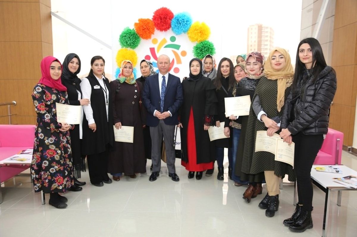 Kocasinan Akademi\'de Sertifika Heyecanı