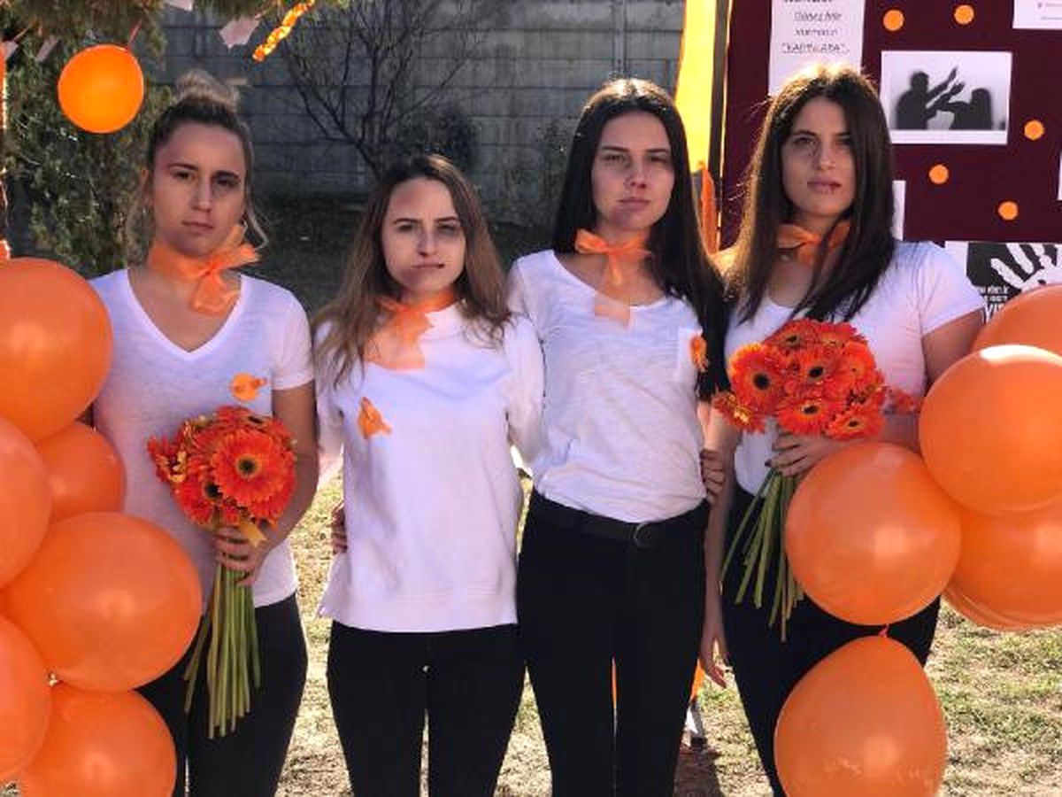 Paü\'lü Öğrenciler Kadına Şiddeti Turuncu Renkle Anlattı