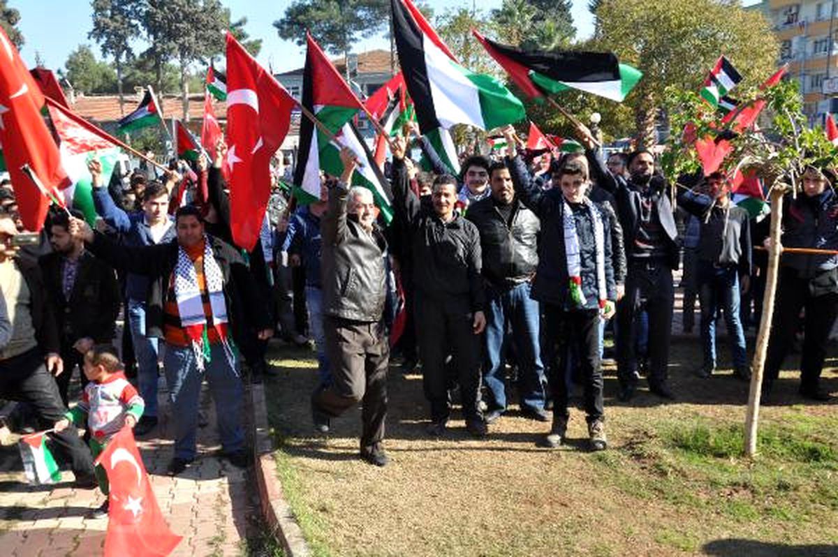 Reyhanlı\'da ABD ve İsrail Protesto Edildi