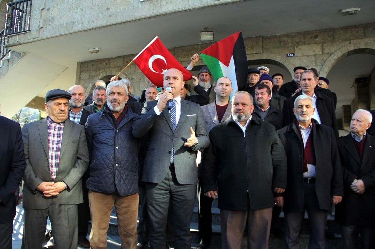 Togar: "Selahaddin Eyyubi Ruhu Karşılarına Dikilecek"