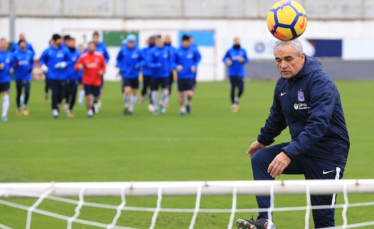 Trabzonspor, Kasımpaşa Maçı İçin İstanbul\'a Hareket Etti