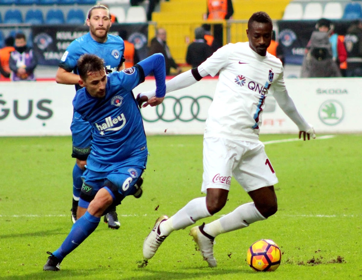 Trabzonspor Kasımpaşa\'ya Konuk Oluyor