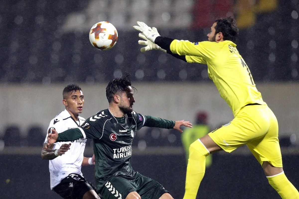 UEFA Avrupa Ligi: Vitoria Guimaraes: 1 - Atiker Konyaspor: 1 (Maç Sonucu)