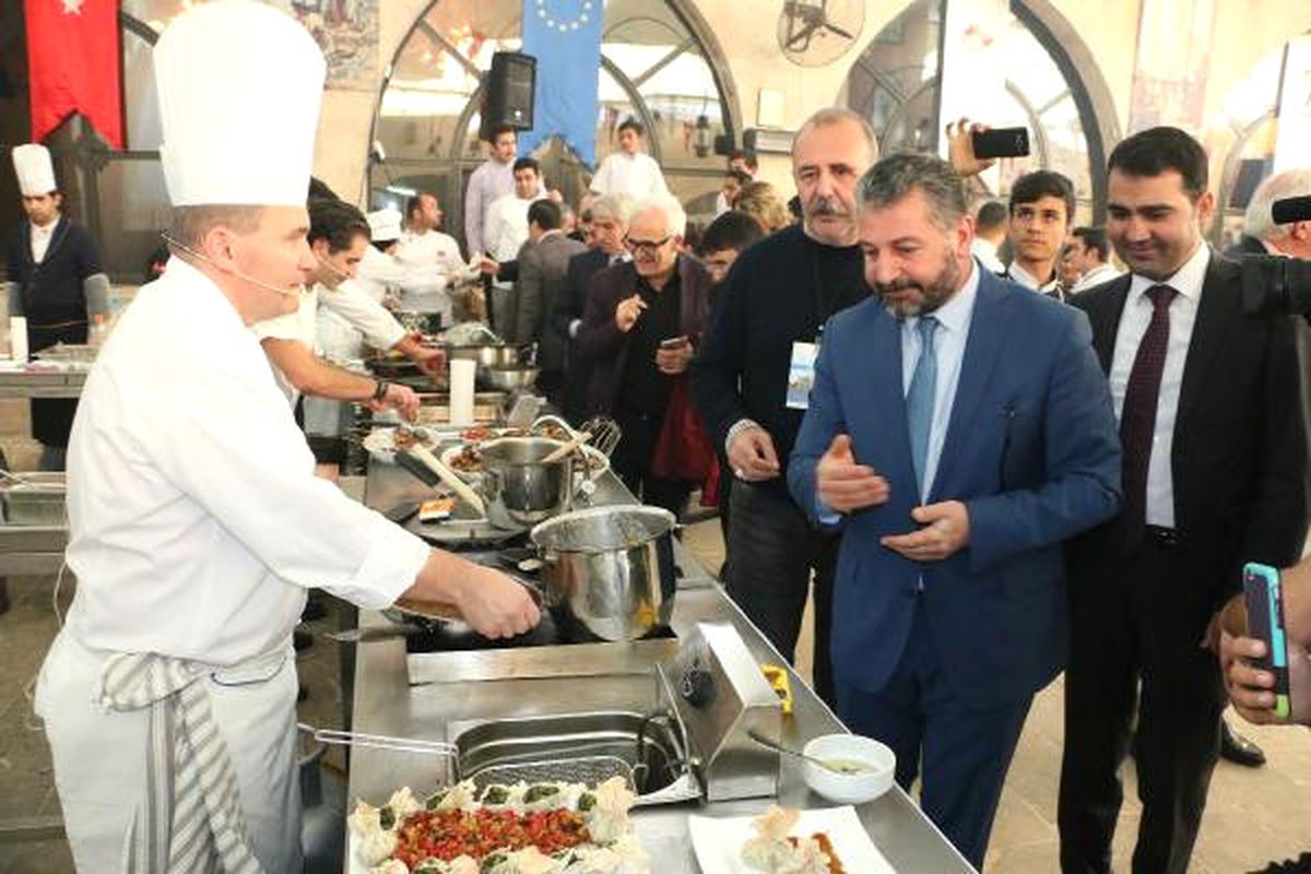 Ünlü Şefler, Şanlıurfa\'da Hünerlerini Sergiledi