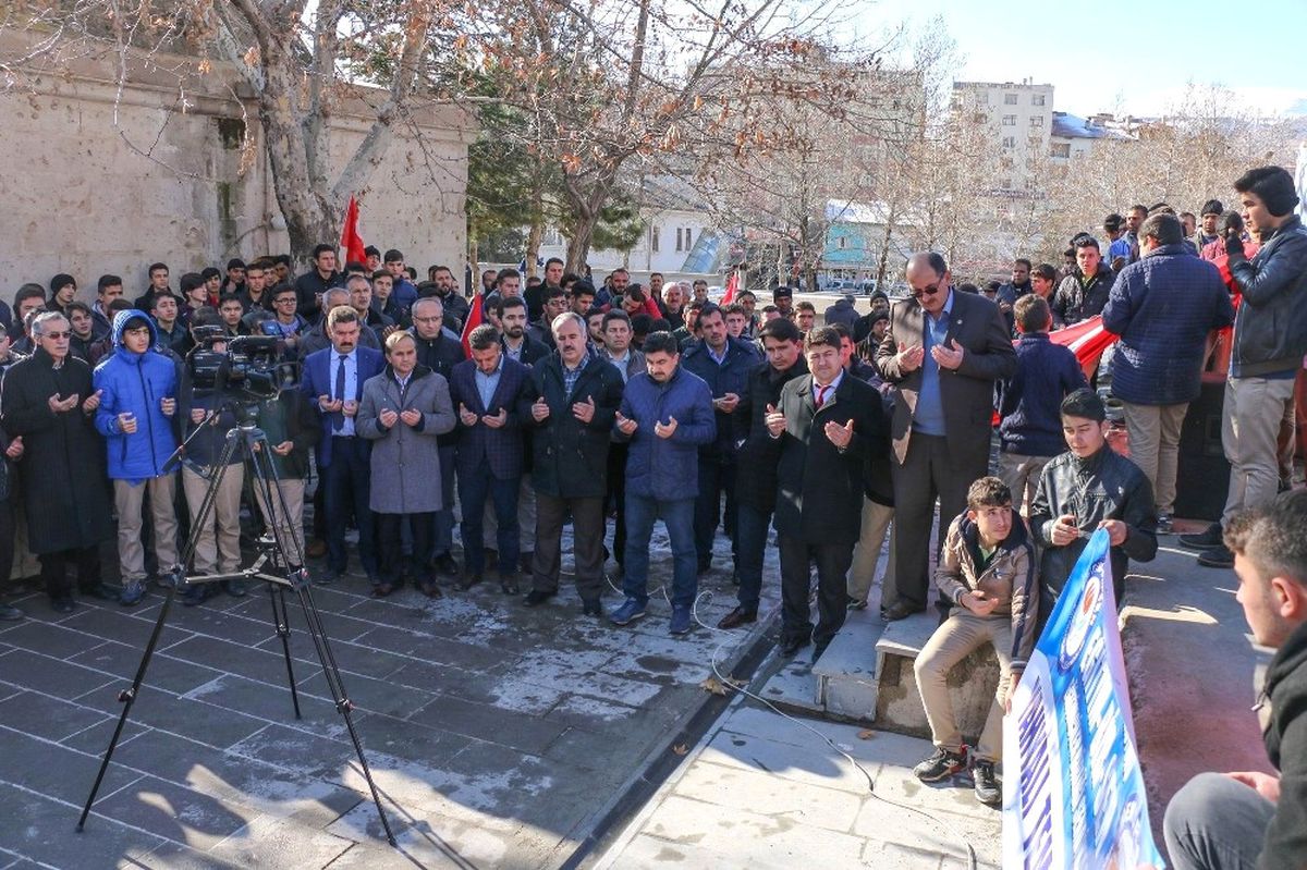 Yahyalı\'da Kudüs İçin Protesto Gösterisi Düzenlendi