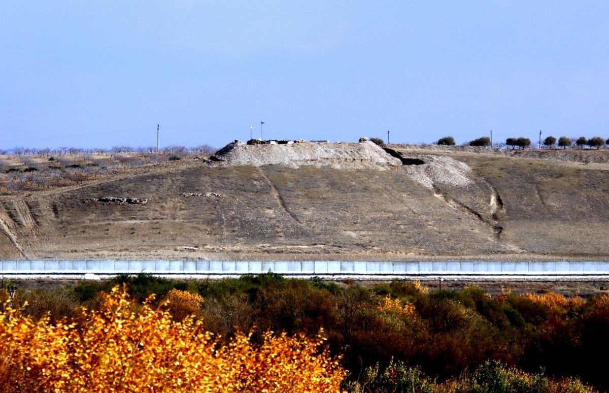 Ypg, Fırat Kıyısında Karakollar Kurdu