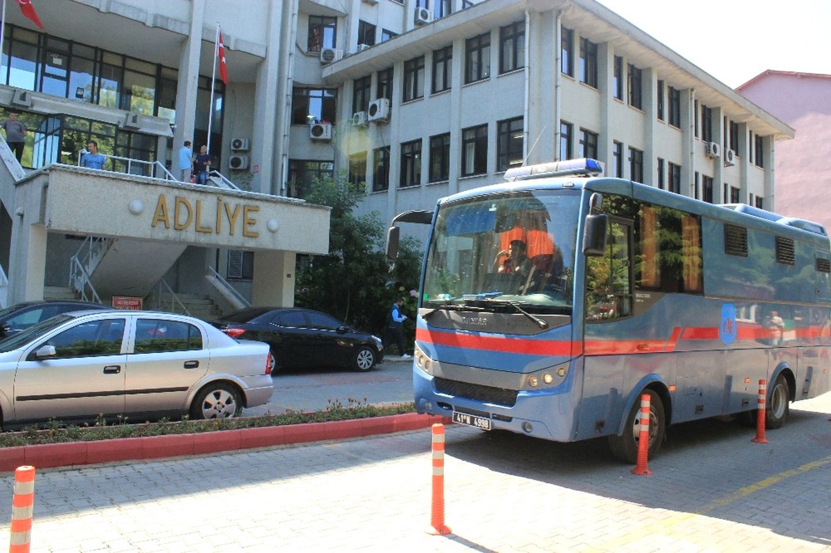 Zonguldak\'ta Fetö Soruşturmasında 4 Tutuklama