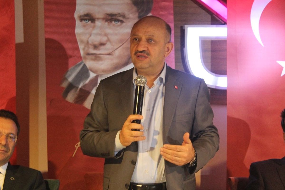 Başbakan Yardımcısı Işık Kocaeli\'de Stk Temsilcileriyle Bir Araya Geldi