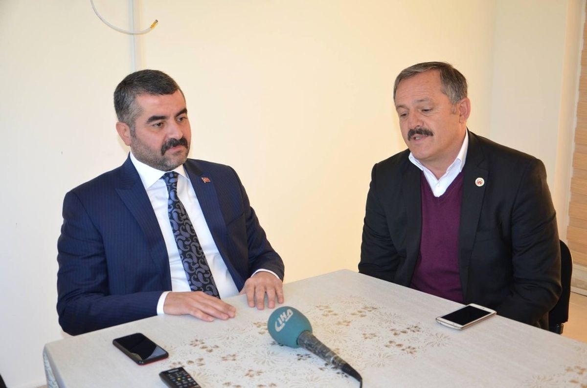 MHP\'den Yeşilyurt Muhtarlar Derneğine Ziyaret