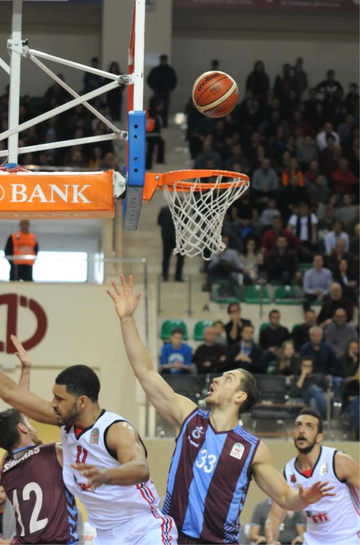 Eskişehir Basket-Trabzonspor: 90-72