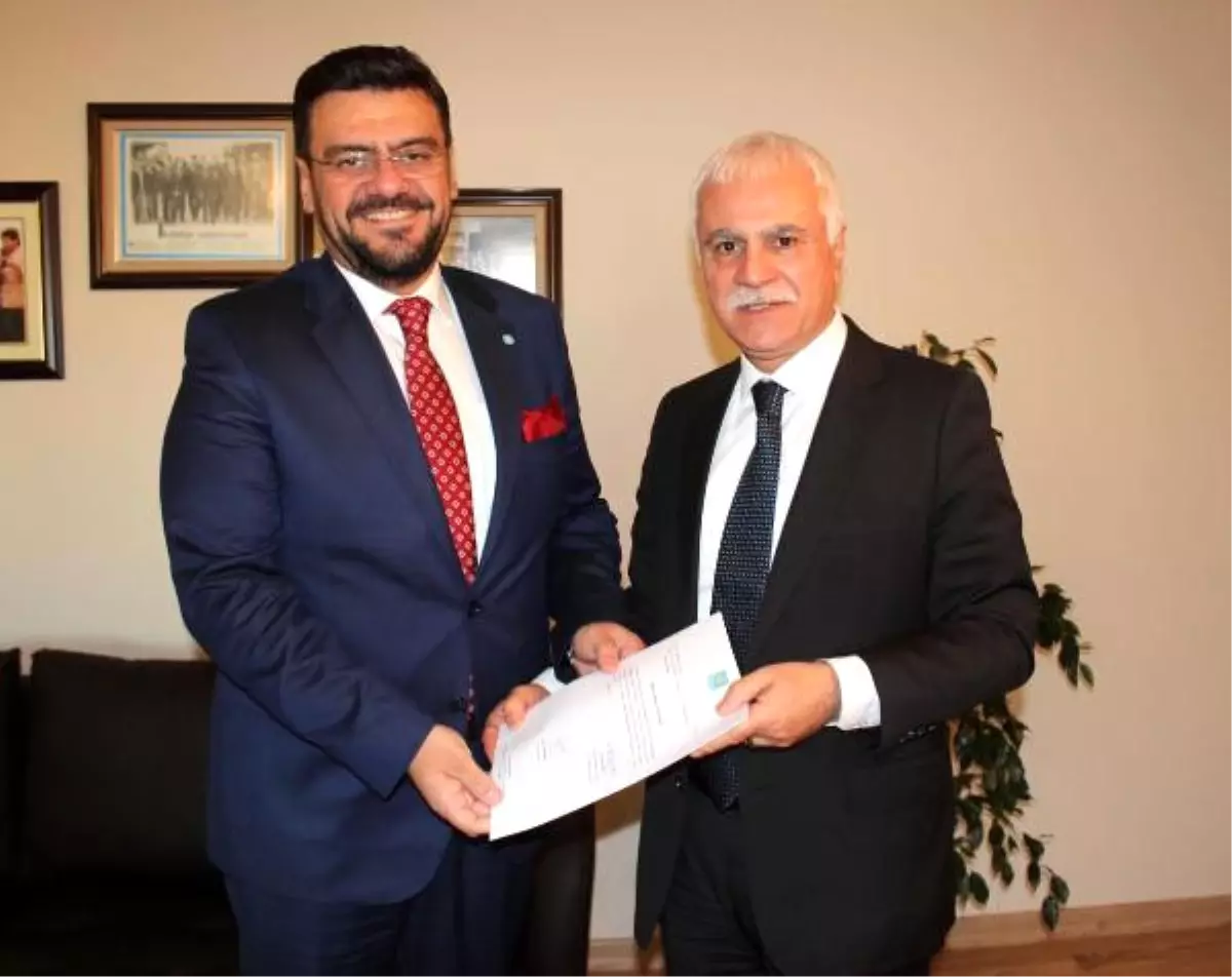 İyi Parti Manisa İl Başkanı Akkal Mazbatasını Aldı