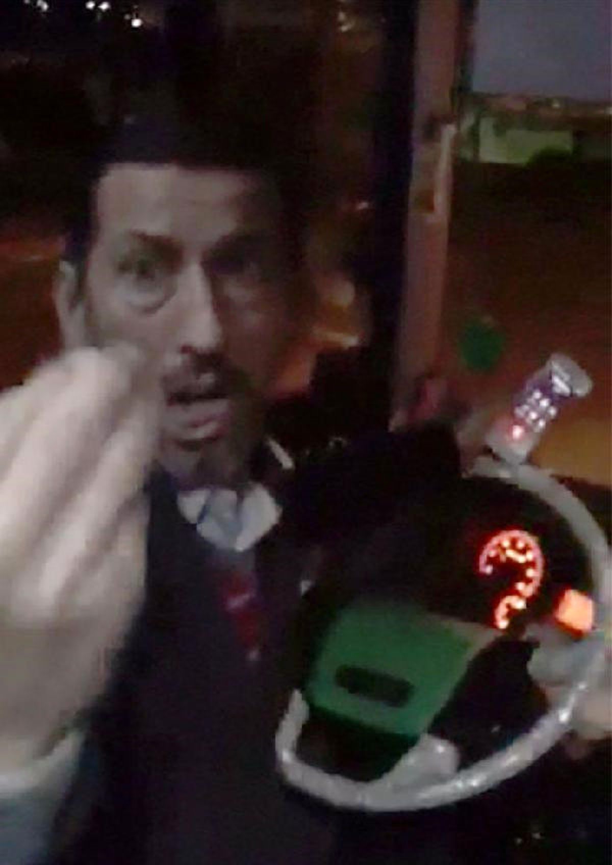 Otobüs Şoförü Arkadaşını Uyarırken, Kuralı Kendisi Unuttu