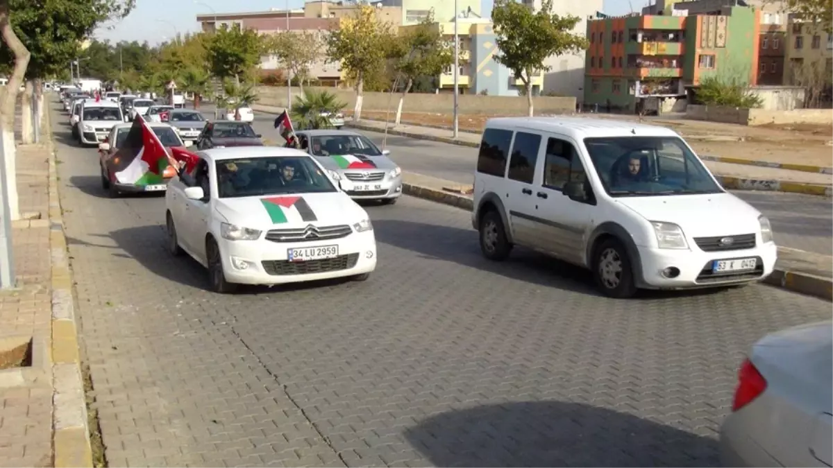 Şanlıurfa\'da Yüzlerce Araçlık Konvoyla ABD ve İsrail Protestosu