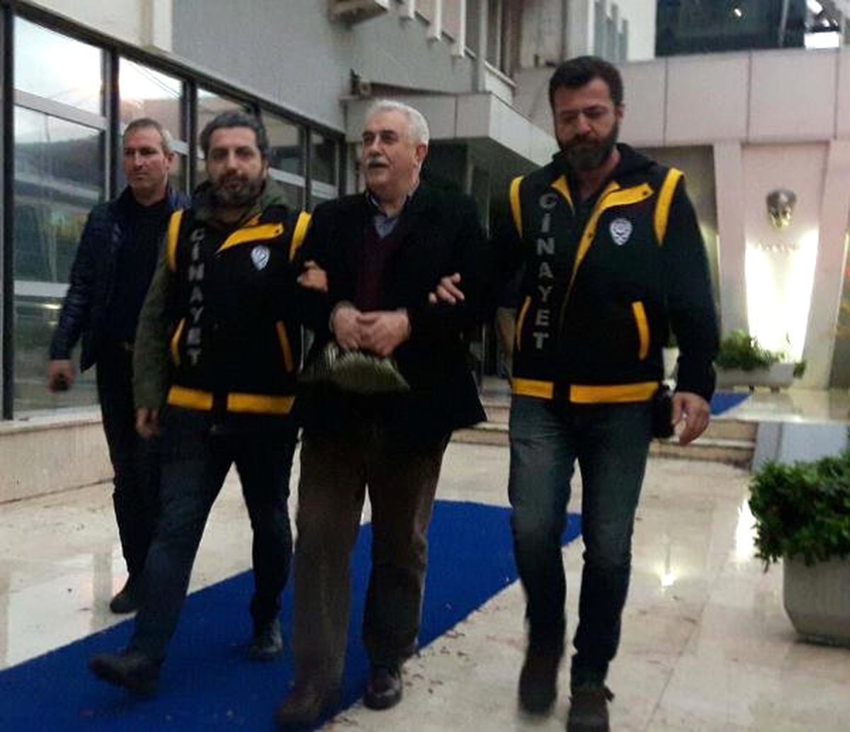 Tartıştığı Kadını Kurşun Yağmuruna Tutarak Öldürdü (2)