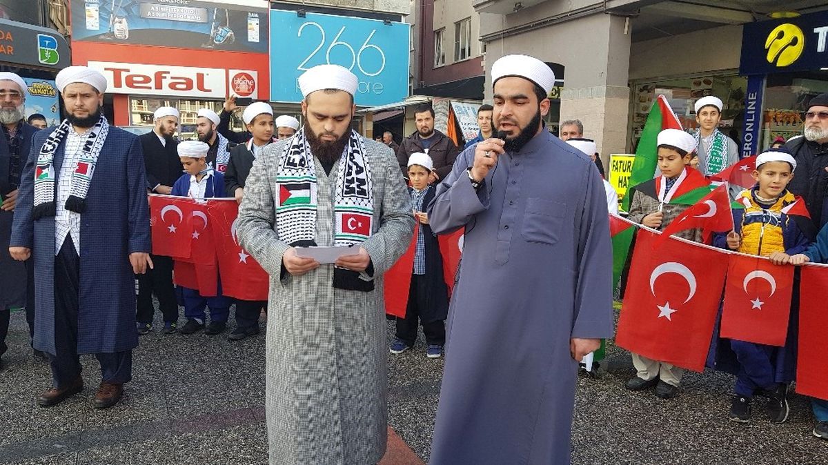 Uluçınar Derneği\'nden \'Kudüs\' Protestosu
